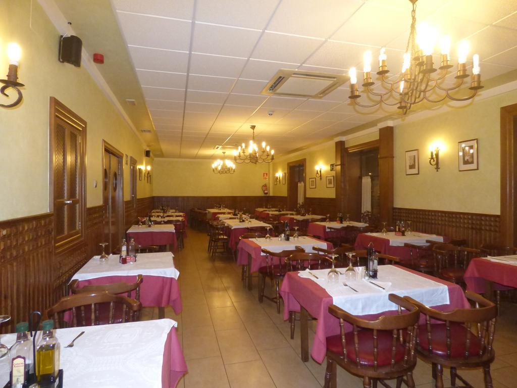 Hostal La Perdiz Sonseca Екстер'єр фото