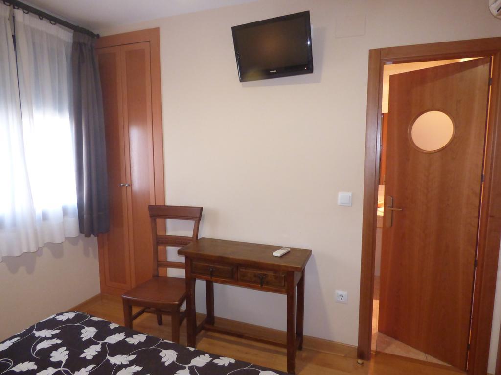 Hostal La Perdiz Sonseca Екстер'єр фото